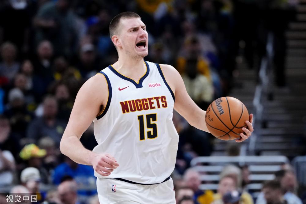 约克38+9浙江大胜宁波 高诗岩11+11山东胜吉林.